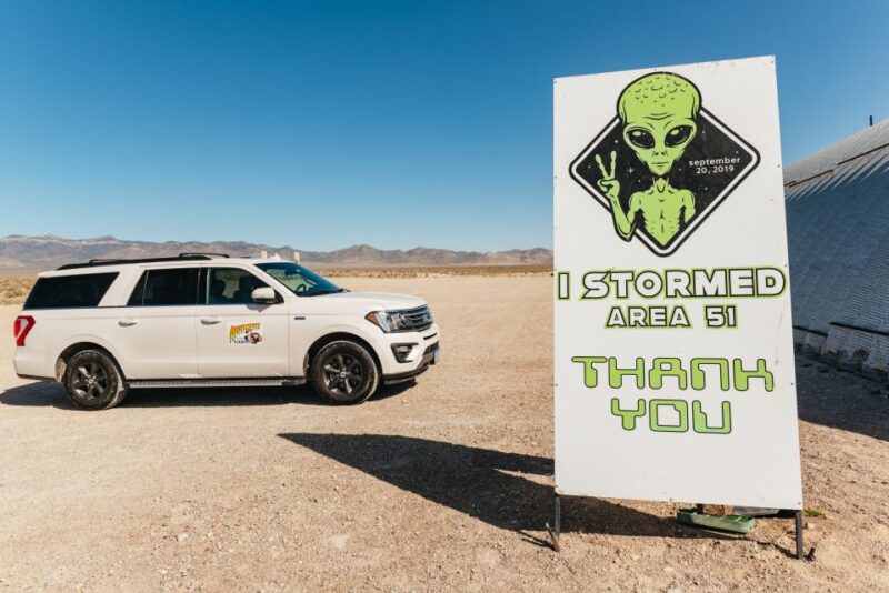 From Las Vegas: Area 51 Full-Day Tour - The Role of Guides and the Tour Atmosphere
