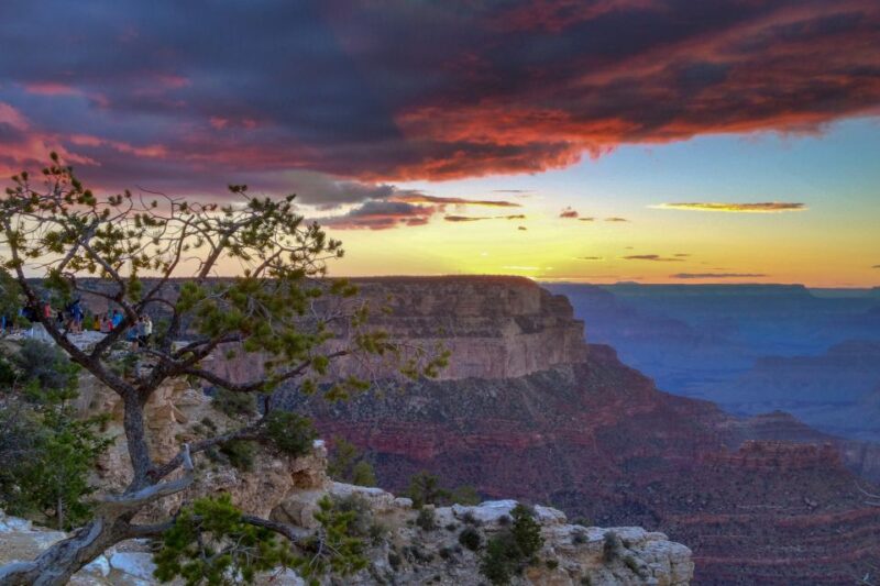 From Las Vegas: Grand Canyon Overnight Tour - Accommodation and Camping: Comfort or Rustic Charm
