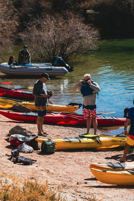 From Las Vegas: Guided Emerald Cave Kayak Tour - Visiting Historical Landmarks of the 1920s Government Projects