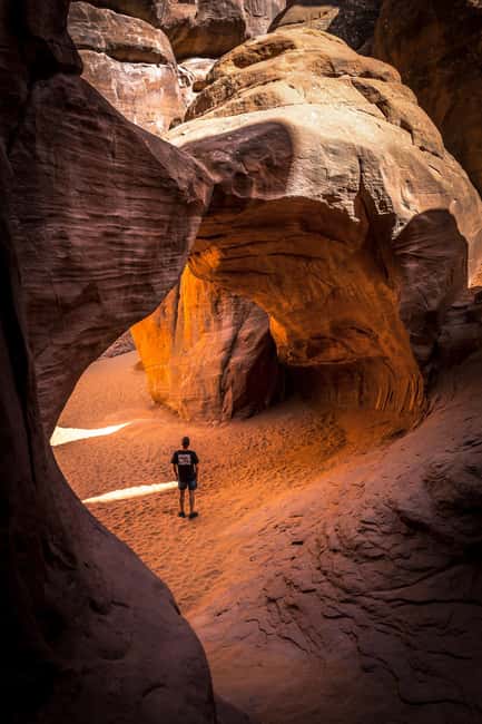 From Las Vegas: Photography Tour - Explore Nevada’s Iconic Parks on a Private Photography Tour from Las Vegas
