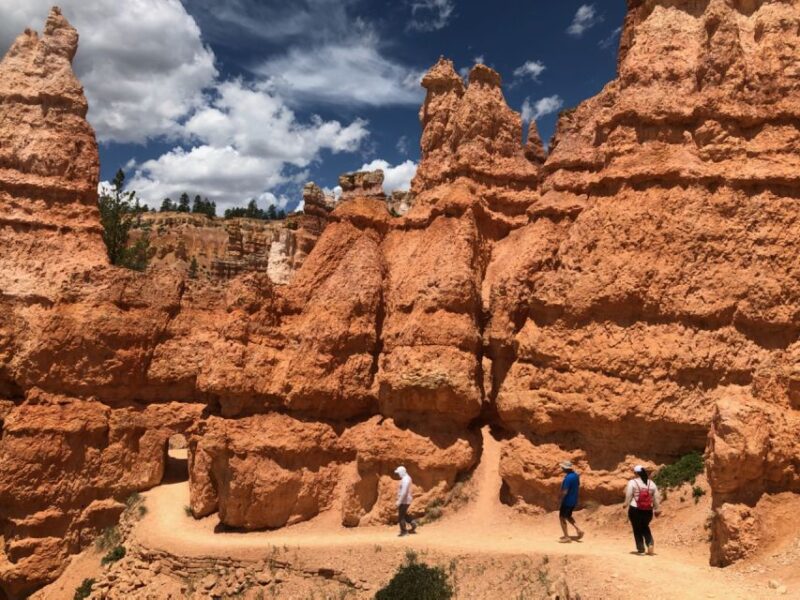 From Las Vegas: Zion and Bryce Canyon Guided Day Tour - Expert Guides and Personalized Experience
