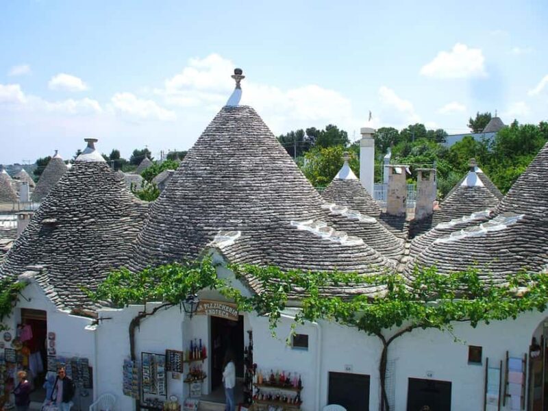 From Lecce: Valle d'Itria private day tour - Exploring Alberobello: The Iconic Trulli Town