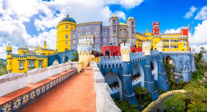From Lisbon: 3 Cities Fátima, Sintra and Nazaré Private Tour - Key Points