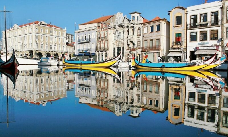 From Lisbon: Aveiro, Boat Ride, Costa Nova & Coimbra Private - Tasting Ovos Moles in Aveiro’s Historic Center