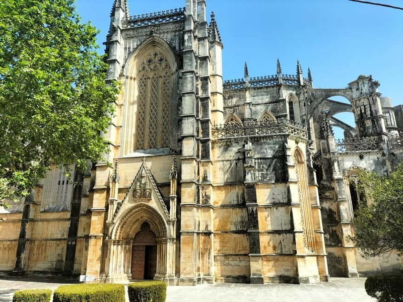 From Lisbon: Day Tour to Tomar, Batalha and Alcobaça UNESCOs - Frequently Asked Questions