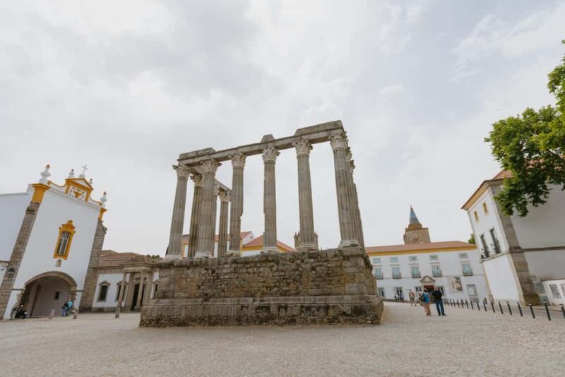From Lisbon: Évora and Monsaraz with Alentejo Wine Tasting - Discovering Monsaraz’s Medieval Charm