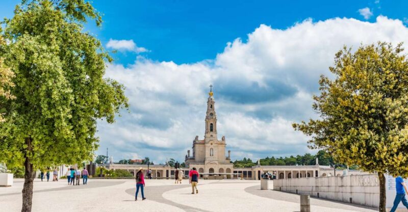 From Lisbon: Fatima, Batalha, Nazare and Obidos Tour - From Lisbon to the Fatima Sanctuary, a Holy Site of Portugal