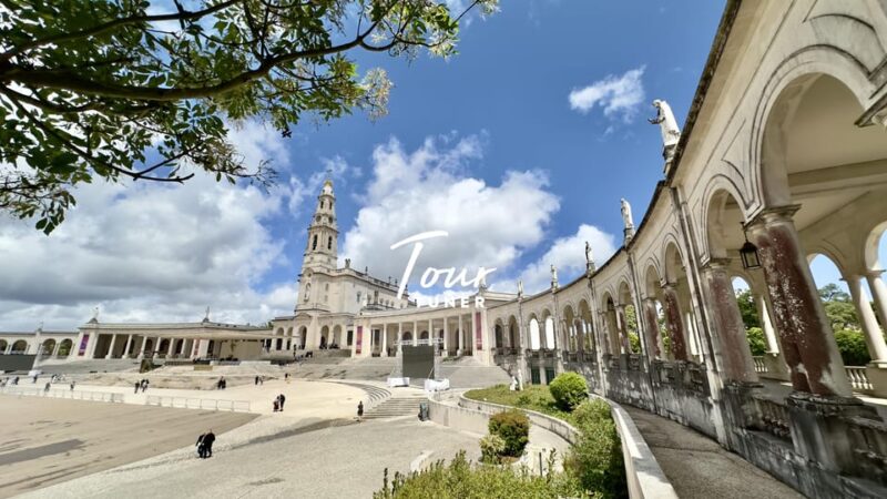 From Lisbon: Fátima, Nazaré, and Óbidos. Private Tour - Key Points