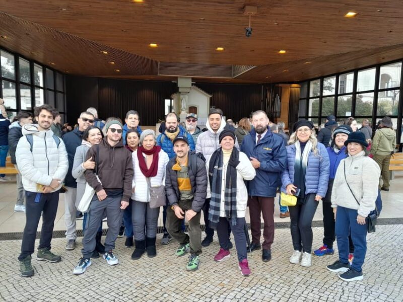 From Lisbon: Fátima, Nazaré, Batalha and Óbidos Private Tour - Nazaré’s Coastal Charm and Famous Waves