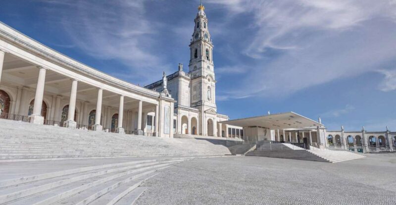 From Lisbon: Fatima, Nazaré, Batalha and Óbidos Tour - Logistics and Customization: Designed Around Your Preferences