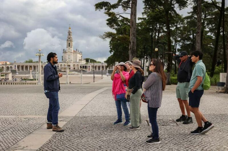 From Lisbon: Fátima, Óbidos, and Nazaré Small Group Day Tour - Explore Portugal’s Sacred, Coastal, and Medieval Treasures in a Compact Day