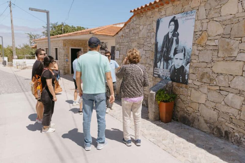 From Lisbon: Fátima Sanctuary & Aljustrel Half-Day Tour - Pacing and Tour Structure