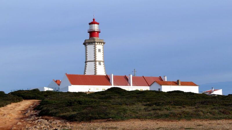 From Lisbon or Sesimbra: 4x4 Tour to Cape Espichel - Guides Who Bring the Landmarks to Life