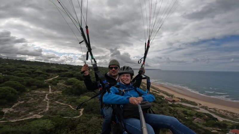 From Lisbon: Paragliding Pack (Flight+Video+Transportation) - Physical Requirements and What to Bring