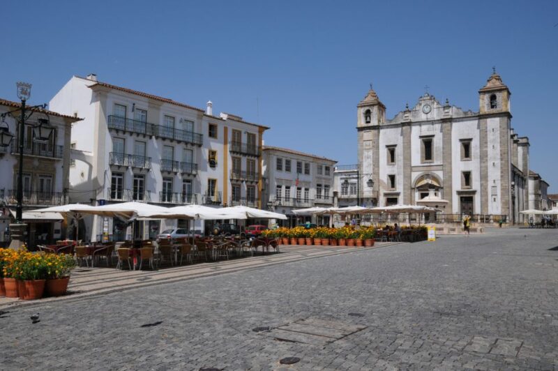 From Lisbon: Private Customized Small-Group Tour to Evora - Private and Customized Tour for a Full Day in Evora