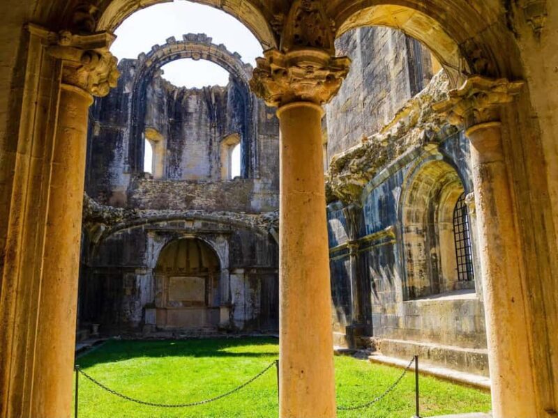 From Lisbon: Private Knights Templar Castle & Tomar Day Trip - The Architectural Marvels of the Convent of Christ