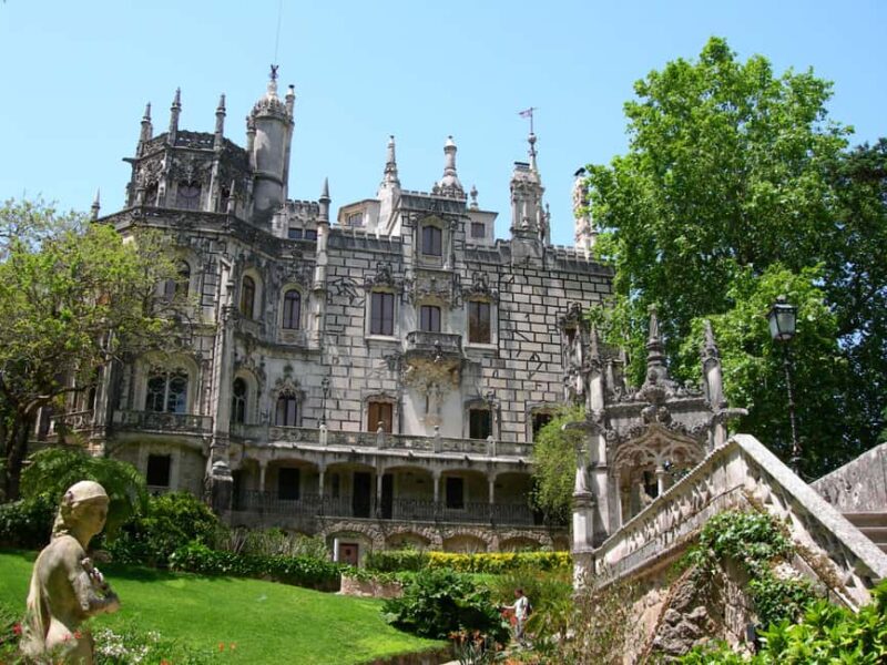 From Lisbon: Private Tour Sintra, Pena, Regaleira & Cascais - Key Points