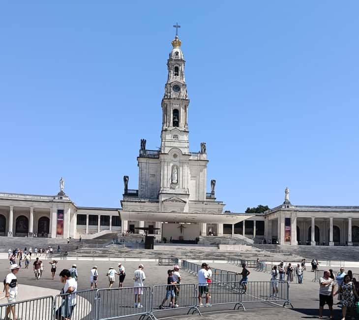 From Lisbon: Rio Maior, Mira de Aire, and Fátima Tour - Visiting the House of the Little Shepherds in Fátima