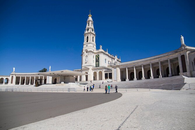 From Lisbon: Sanctuary of Fátima & the Little Shepherds Town - The Experience at Fatima: Religious and Cultural Highlights