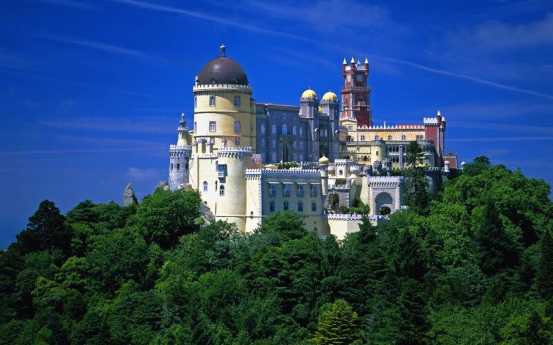 From Lisbon: Sintra and Cascais Deluxe Full-day Private Tour - Sintra and Cascais: An Ideal Day Trip for History and Coastal Views