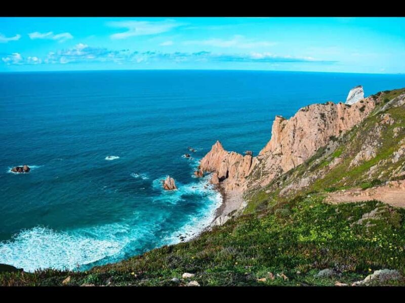 From Lisbon: Sintra and Cascais Highlights Small-Group Tour - Sintra’s Enchanting Historic Center