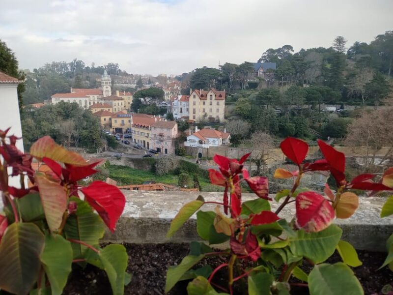 From Lisbon: Sintra, Azenhas do Mar, and Cascais Day Trip - Discovering Sintra’s Enchanting Monuments