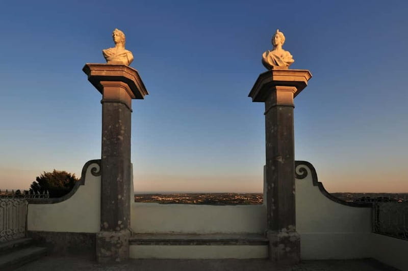 From Lisbon: Sintra, Pena, Regaleira, Cabo da Roca & Cascais - Logistics and Group Experience