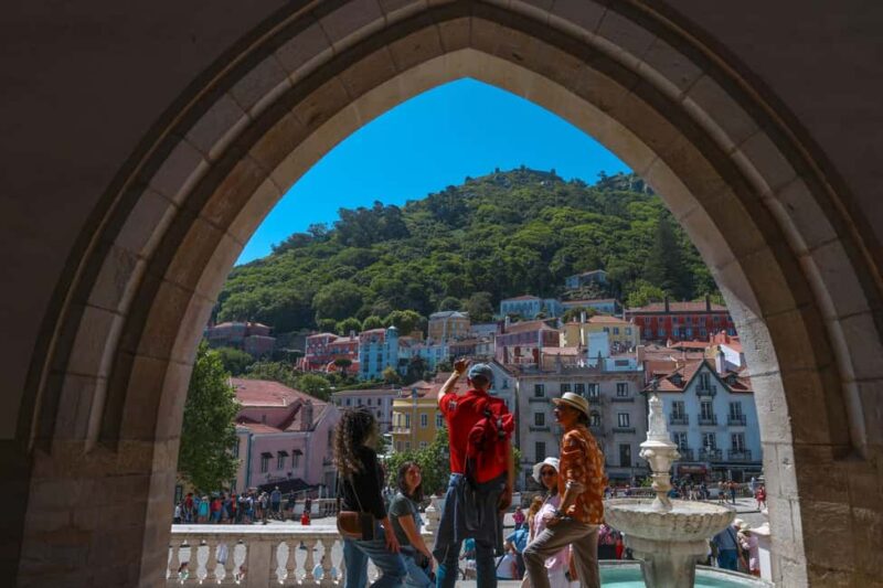 From Lisbon: Sintra & Regaleira w/tickets - Small Group Tour - Guide Expertise and Guest Experience