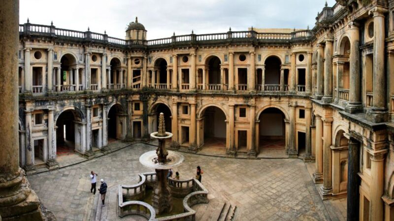 From Lisbon: Tomar, Christ Convent & Almourol Castle Tour - Key Points