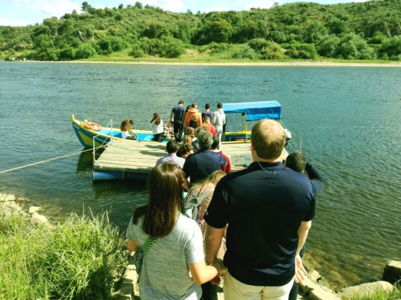 From Lisbon: Tomar, Christ Convent & Almourol Castle Tour - Visiting Constância and the Confluence of Rivers