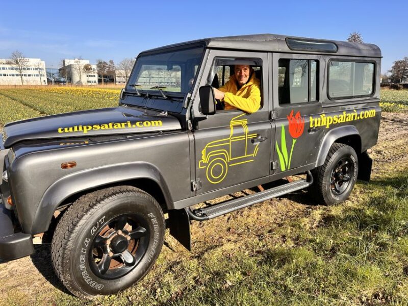 From Lisse: Landrover Tour Around Keukenhof & Flower Fields - Visiting a Local Tulip Farm and Water Features