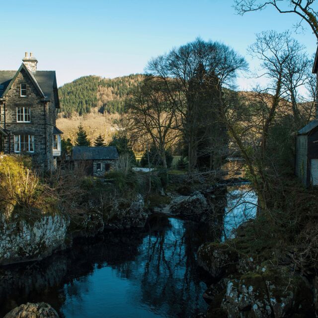 From Liverpool: North Wales and Caernarfon Castle Tour - Exploring Conwy’s Historic Seaside Charm