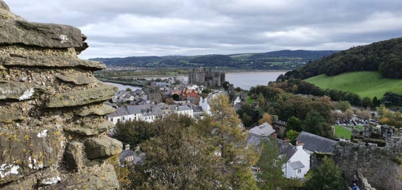 From Liverpool: North Wales Sightseeing Tour Shore Excursion - Snowdonia National Park: Awe-Inspiring Landscapes and Short Hikes