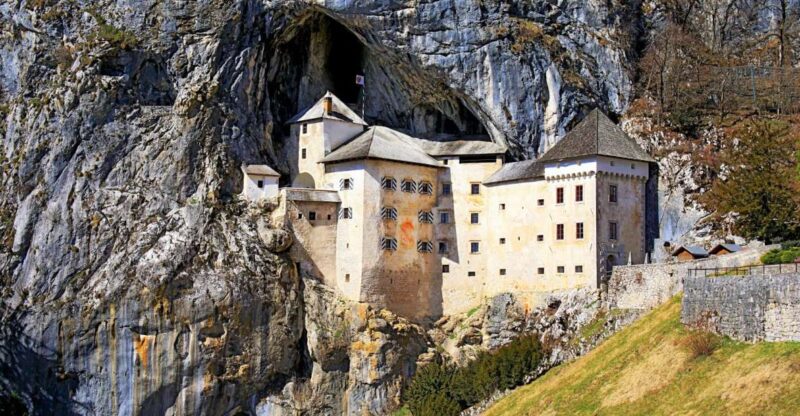 From Ljubljana: Postojna Cave & Predjama Castle Guided Trip - Meeting Points and Logistics