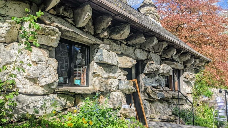 From Llandudno: Portmeirion, Snowdonia and Castles Tour - Visiting Swallow Waterfalls and Tu-Hwnt-I’r Bont