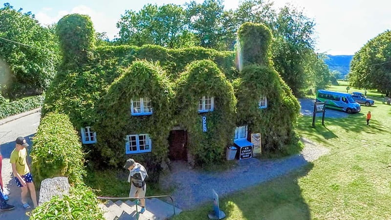 From Llandudno: Portmeirion, Snowdonia and Castles Tour - Practical Details and Tour Logistics