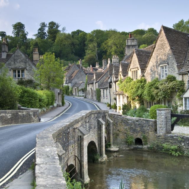 From London: Full-Day Guided Tour of the Cotswolds - Visiting Burford: The Gateway to the Cotswolds