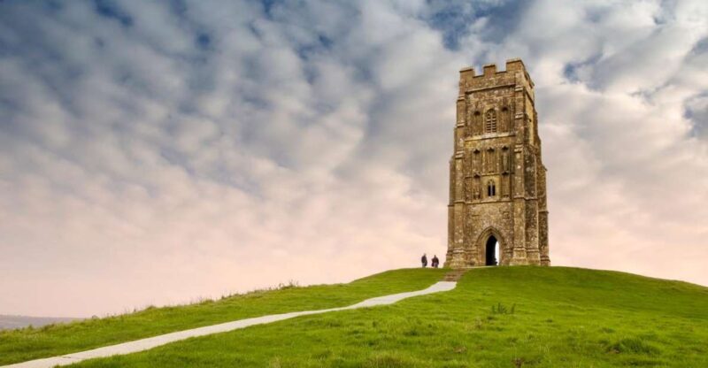 From London: Glastonbury and Cheddar Gorge Guided Day Trip - The Unique Charm of Glastonbury Town and the Abbey Ruins