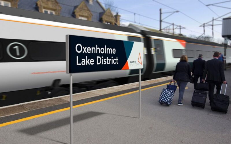 From London: Lake District Tour with Cream Tea & Cruise - The Scenic Beauty of Langdale Valley and Windermere