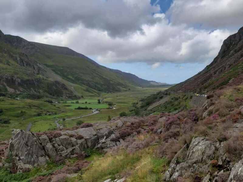 From London: North Wales, Snowdonia & Caernarfon Castle Tour - Scenery and Scenic Drive in Snowdonia National Park