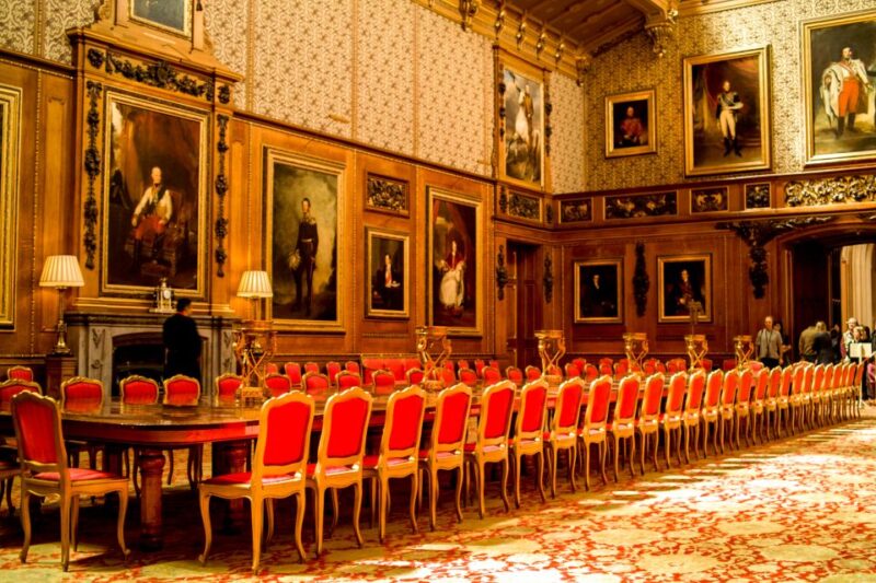 From London: Stonehenge, Bath and Windsor Private Car Tour - Inside vs. Outside: The Difference in Castle Access