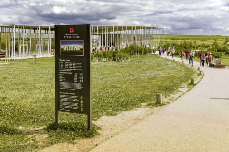 From London: Stonehenge Half-Day Tour - Convenient Departure and Return at Victoria Station