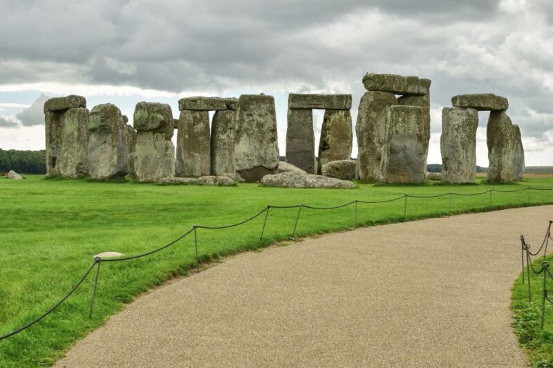 From London: Stonehenge Morning Day Trip with Admission - The Overall Experience and Guide Quality
