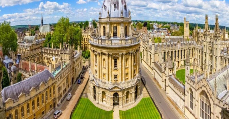 From London: Stonehenge, Oxford, & Windsor Private Car Tour - Oxford University and Medieval Landmarks