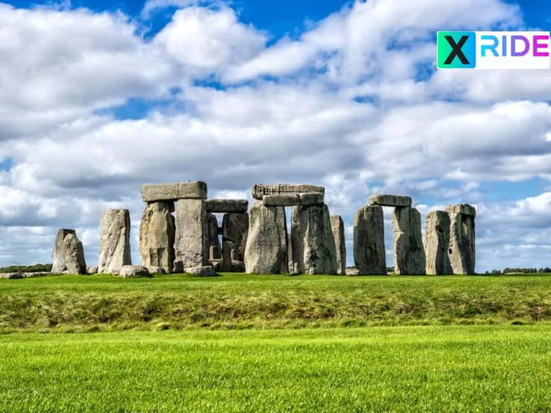 From London: Stonehenge Tour with Return Transportation - The Experience of Visiting Stonehenge