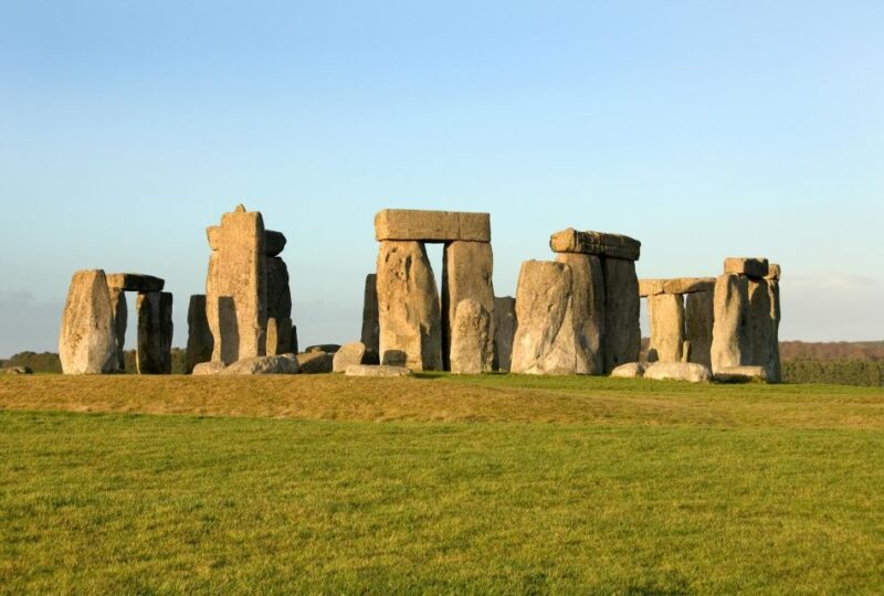 From London: Stonehenge & Windsor Tour - Exciting Highlights of the From London: Stonehenge & Windsor Tour