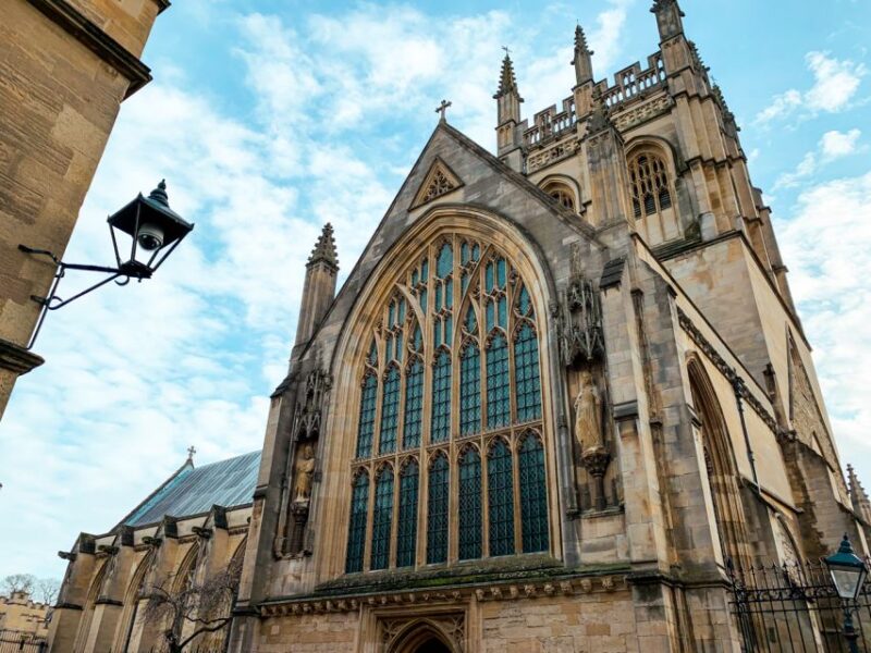 From London: Windsor, Oxford & Stonehenge Full-Day Trip - Navigating the Historic Stonehenge Monoliths