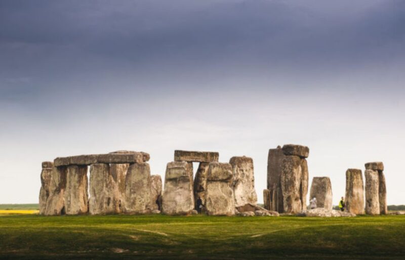 From London: Windsor, Stonehenge, Bath & Oxford 2-Day Tour - Unique Aspects of This Tour