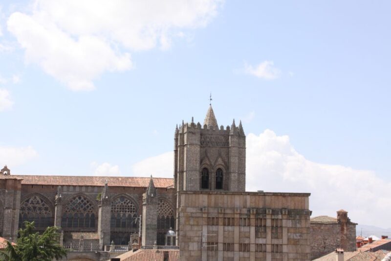 From Madrid: Avila and Segovia Full-Day Tour - Ávila and Segovia Full-Day Tour: A Practical Choice