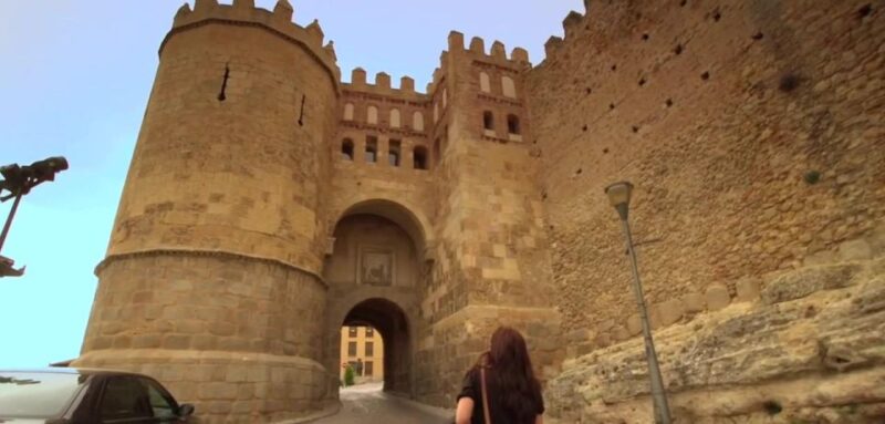 From Madrid: History and Charm of Segovia Full-Day Tour - Logistics and Group Experience